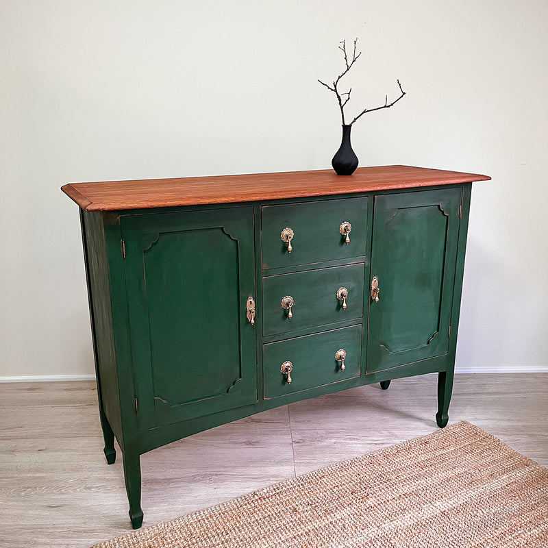 Super Stunning Newly Refurbished Original Victorian Queen Anne Oak Sideboard