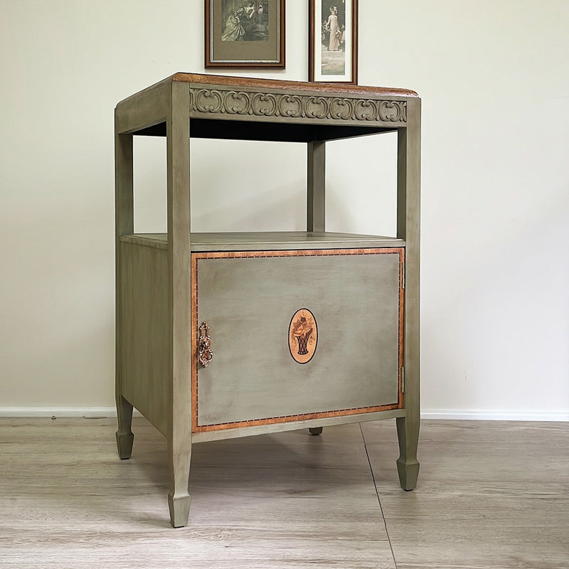 Super Stunning Newly Refurbished Original Edwardian English Oak side table