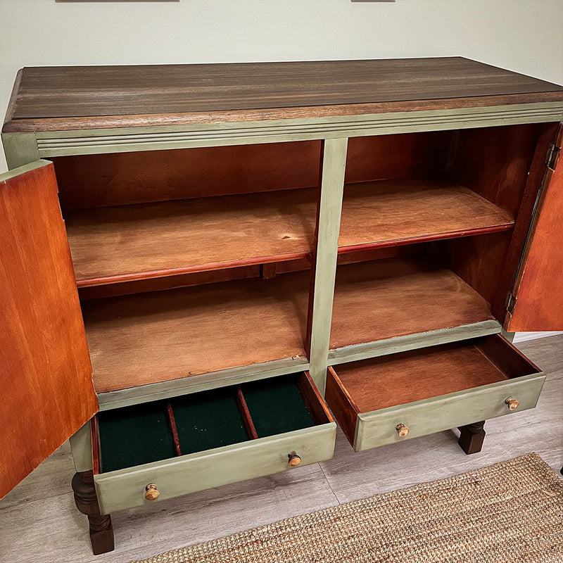 Newly refurbished, stunning and beautiful Edwardian Original English Oak sideboard