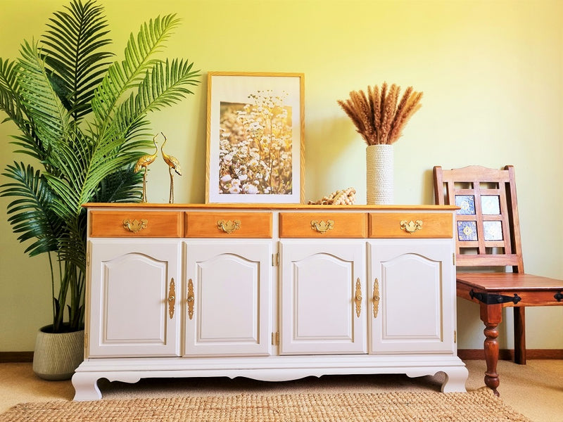 Chantal- Beautiful, stunning and Newly refurbished solid oak sideboard /buffet