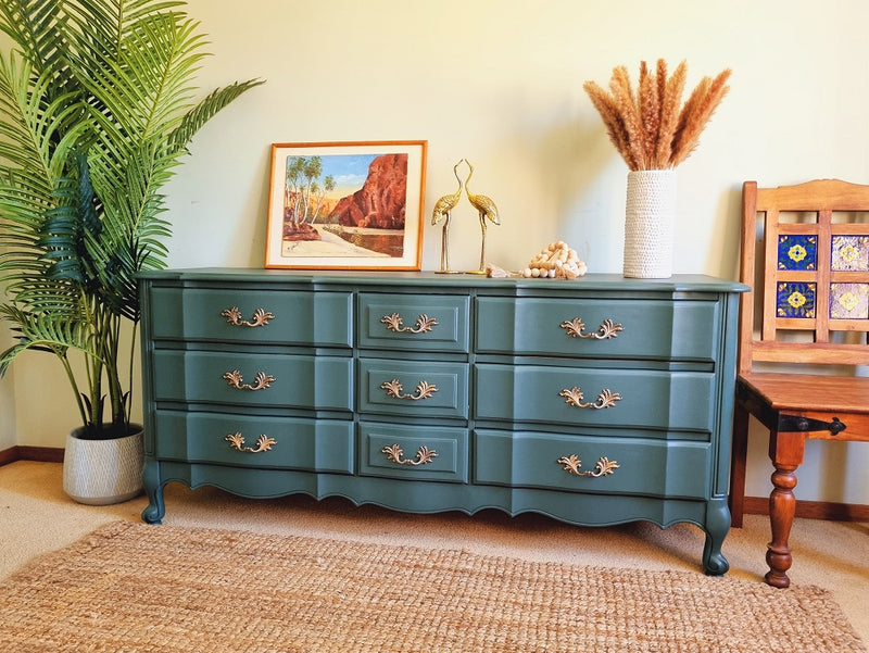 Aphrodite -Beautiful,Solid and Newly Refurbished Oak chest of drawers