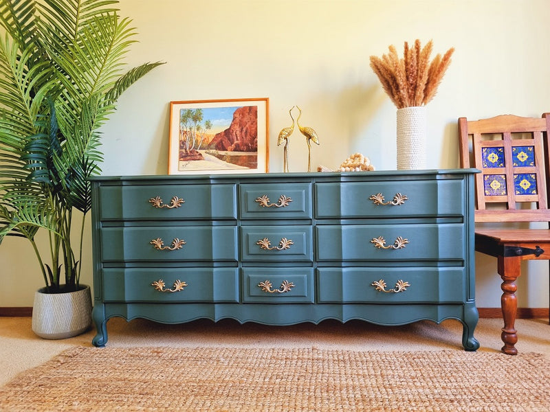 Aphrodite -Beautiful,Solid and Newly Refurbished Oak chest of drawers