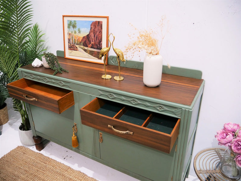 Beautiful and Newly Refurbished Original Edwardian English Oak Sideboard