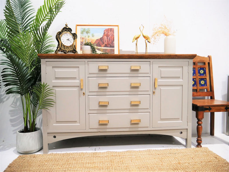 Gorgeous, solid and freshly refurbished Vintage 1920’s sideboard/buffet