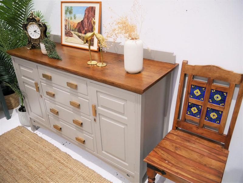 Gorgeous, solid and freshly refurbished Vintage 1920’s sideboard/buffet