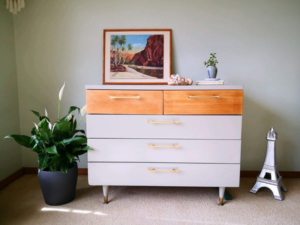 Amelia -Gorgeous and newly refurbished original mid-century 1964 dresser/chest of drawers